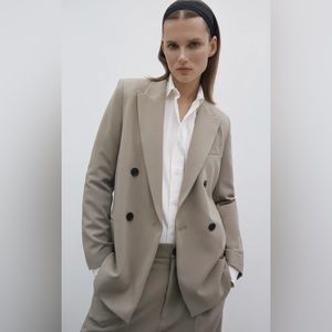 ZARA✨ Double breasted blazer